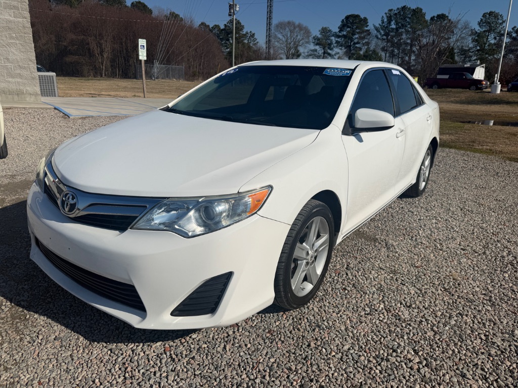 2014 Toyota Camry LE