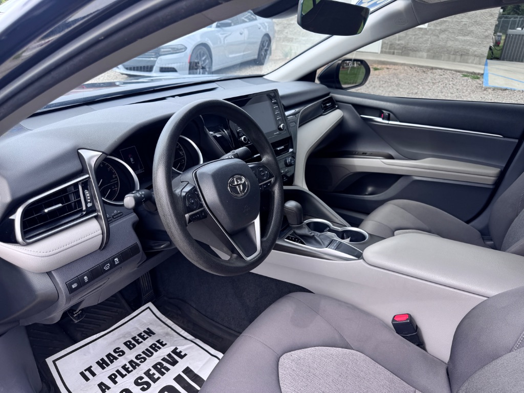 2023 Toyota Camry LE - Photo 11