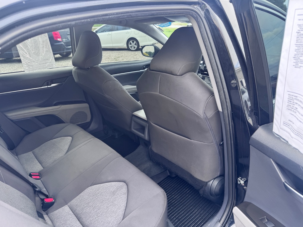 2023 Toyota Camry LE - Photo 17