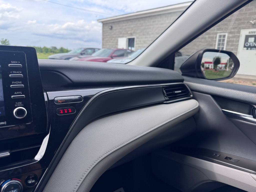 2023 Toyota Camry LE - Photo 26